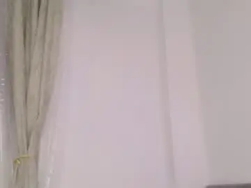Mclizzie  live sex cam