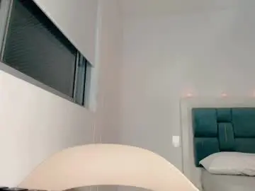 Paulina_doll_  live sex cam