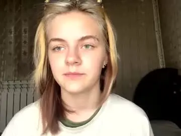 Santinalabonne  live sex cam