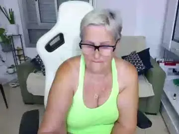 Selenna57  live sex cam