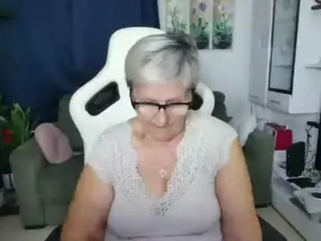 Selenna57  live sex cam