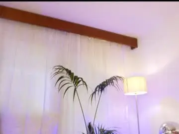 Wildfairiesheaven  live sex cam