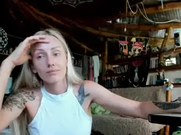 Wildforestmuse  live sex cam