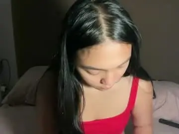 Yuna_22  live sex cam