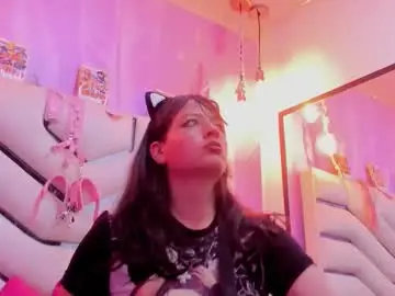 Alien_high  live sex cam