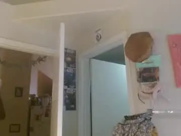 Braindeadbetty  live sex cam