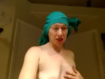 Braindeadbetty  live sex cam