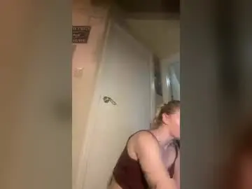 Braindeadbetty  live sex cam