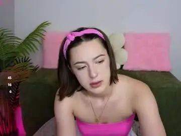 Carolina_lux  live sex cam