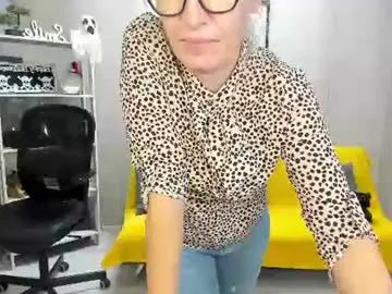 Cassiejonas  live sex cam