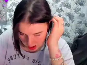 Di_fetish  live sex cam