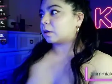 Kimmiakiss22  live sex cam