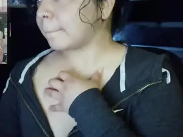 Kimmiakiss22  live sex cam