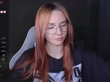 Littlevildevil  live sex cam