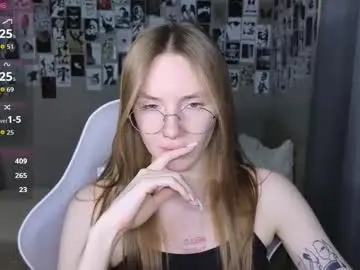 Littlevildevil  live sex cam