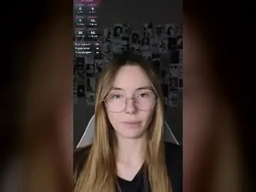 Littlevildevil  live sex cam