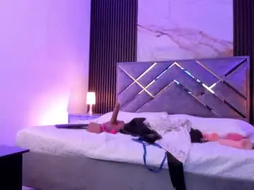 Milacurvy  live sex cam