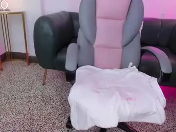 Miss_francheska  live sex cam