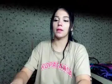 Naughtyhalo77  live sex cam