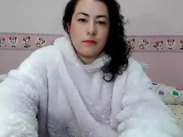 Valerydoll27  live sex cam