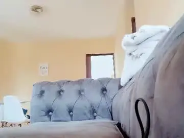 Watchsweetie  live sex cam