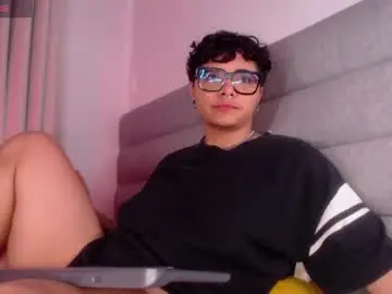 Yossefmout  live sex cam