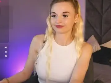 _mila_lux_  live sex cam