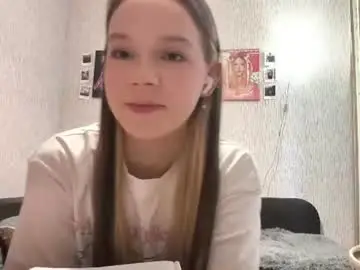 Alenedaoust  live sex cam