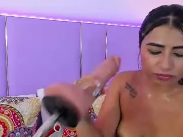 Antoniaross  live sex cam