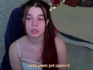 Crystallcutie  live sex cam