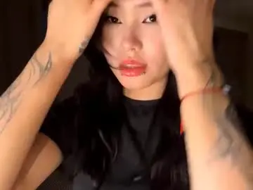 Dagnytrachte  live sex cam