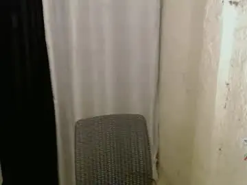 Dixie_cutie  live sex cam