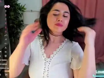 Emabrownie  live sex cam