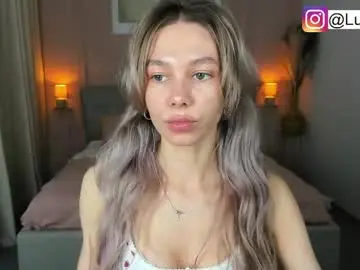 Lulualise  live sex cam