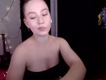 Sindiwatsoon  live sex cam