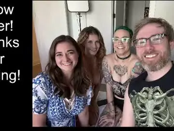 Spaceneighbor  live sex cam