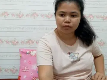 Sweetbigtits_maria  live sex cam