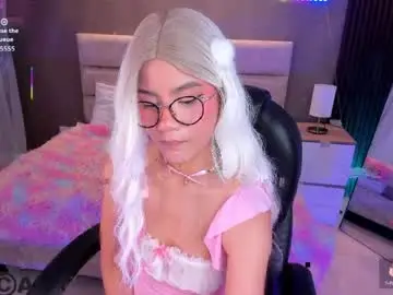 Arinextdoor  live sex cam