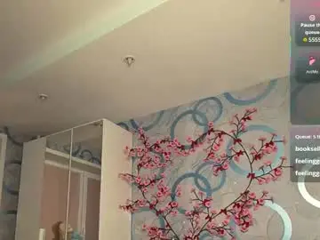 Babyhasel  live sex cam