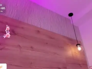 Bella_luvs  live sex cam