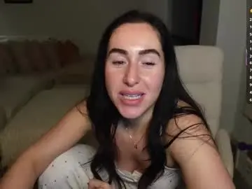 Britishsofia  live sex cam