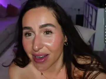 Britishsofia  live sex cam
