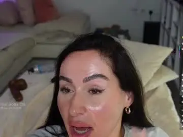 Britishsofia  live sex cam