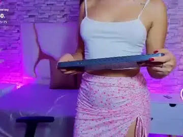Cloe_1tay  live sex cam