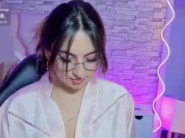 Cloe_1tay  live sex cam