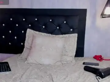 Curly_babe1  live sex cam