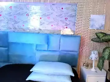 Delphine_doll  live sex cam