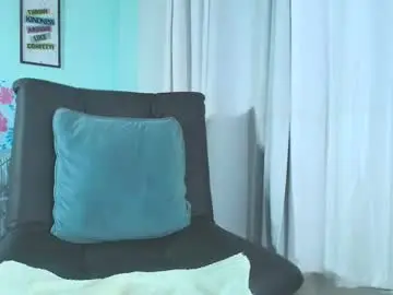 Gigimiler8  live sex cam