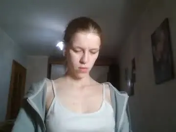 Gladyswigg  live sex cam