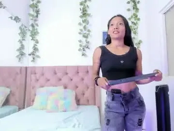 Hade_77  live sex cam